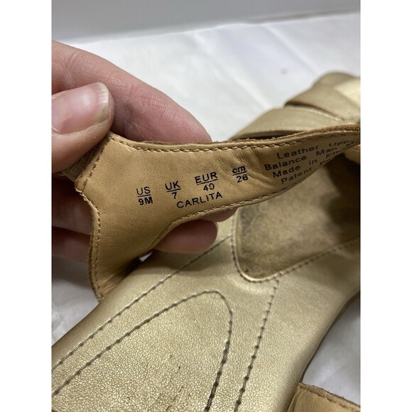 Naturalizer Comfort Carlita Sandal Metallic Tan Leather Slingback Studs US 9M - Picture 8 of 8